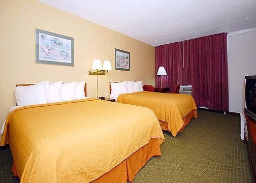 Quality Inn Winona Quarto foto